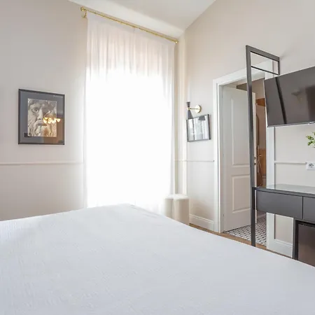 Vendégház Daplace - White In Navona 4*