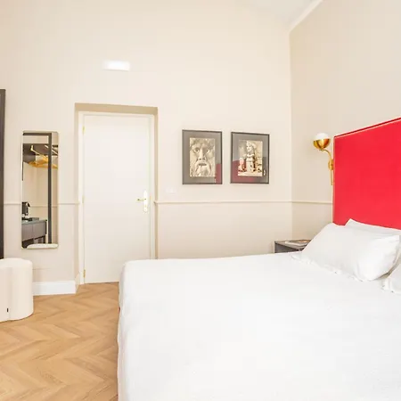 Daplace - White In Navona Guest house