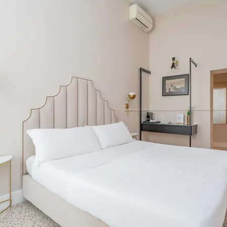 Daplace - White In Navona Guest house Rome