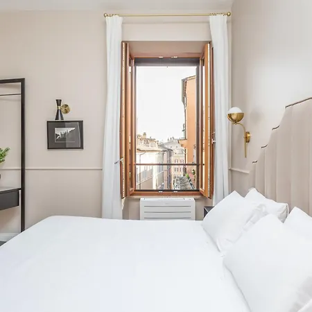 Daplace - White In Navona