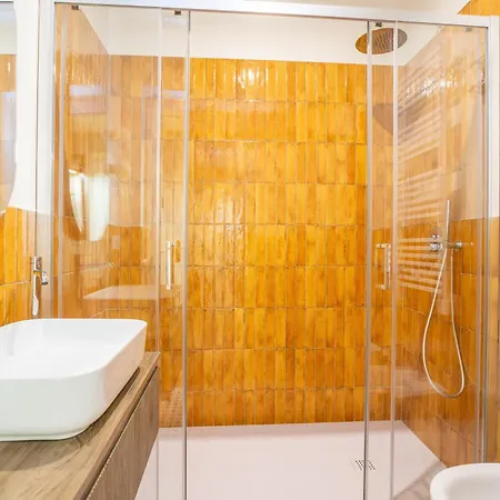 Daplace - White In Navona Guest house