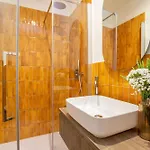 Pensión Daplace - White In Navona 4*